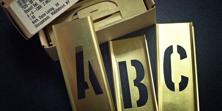 Vtg Stencil US No 72™