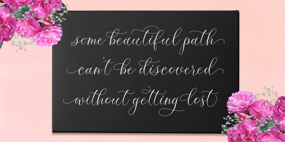 Molandika Script font