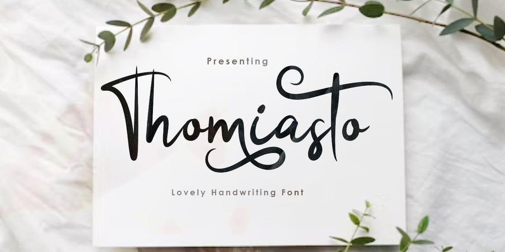 Thomiasto font