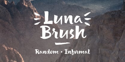 Luna Brush Fuente Póster 1