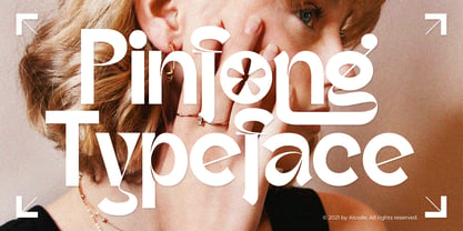 Pinfong Typeface Fuente Póster 1