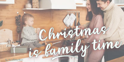 Christmas Warmth Font Poster 7