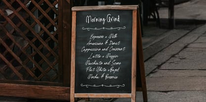 Tasty Breakfast Font Poster 6