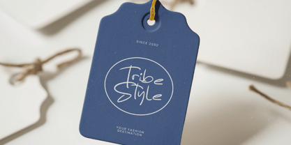 Pilots Joyful Font Poster 3