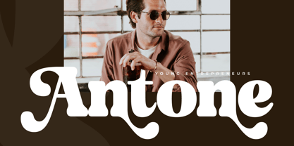 Midnight Gelactic Font Poster 4