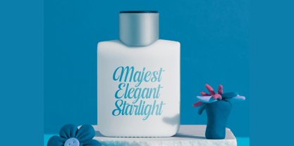 Kameli Antares Font Poster 13