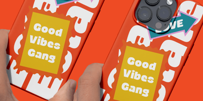 Wraps Festive Round Font Poster 6