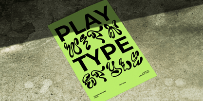 Groovy Maniac Font Poster 5