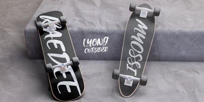 Lyong Outsider Font Poster 10