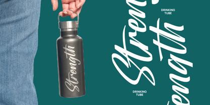 Oregoni Beach Font Poster 11