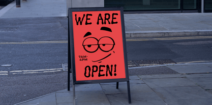 Groovy Liquor Font Poster 3