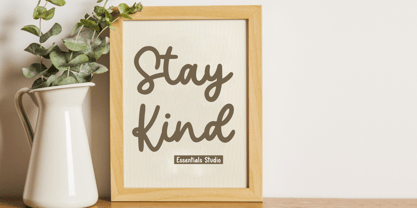 Lemonylac Font Poster 5