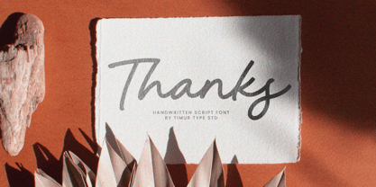 Creamy Rosela Font Poster 7