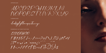Berlynda Romantica Font Poster 14