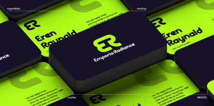 Crasher Outline Font Poster 4