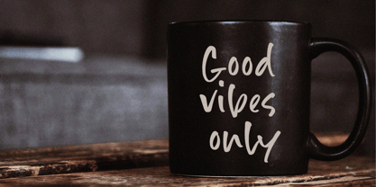 Diamond Days Font Poster 4