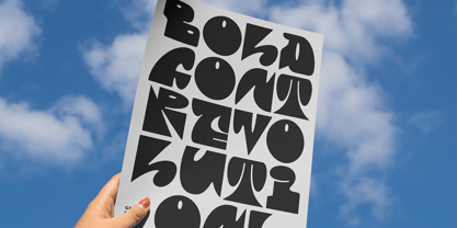 Groovy Souls Font Poster 5
