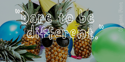 Hugsiot Neu Font Poster 5