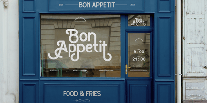 Mocha Tosca Font Poster 6