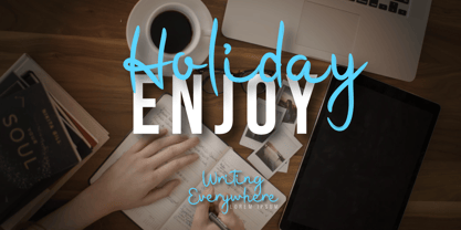 Roqinfem Font Poster 8