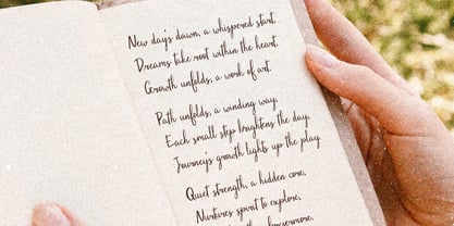 YJC Cinnamon Twist Font Poster 2