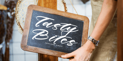 History Kindes Font Poster 2