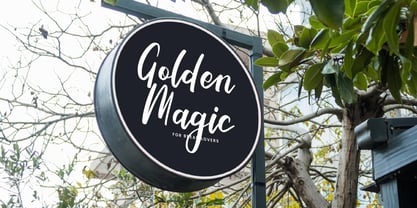 Tropical Crystals Font Poster 7