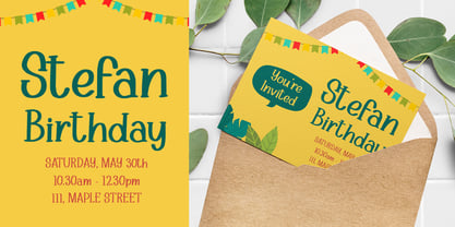 Golday Font Poster 7