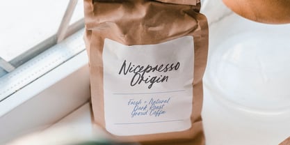 Bring of Hope Font Poster 5