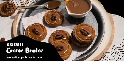 Biscuits Royale Font Poster 8