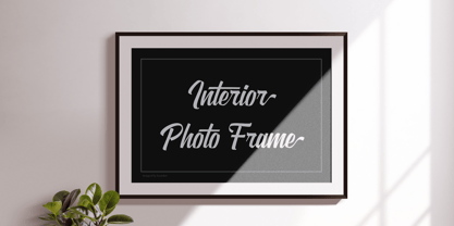 Violla Font Poster 9