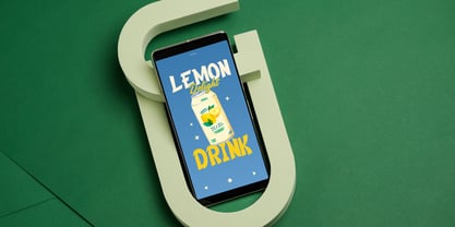 Fazie Retro Font Poster 4