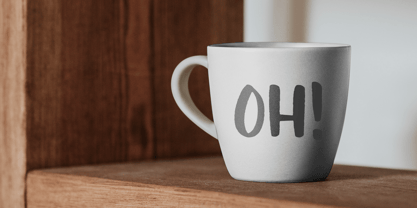 Honey Crunch Font Poster 4