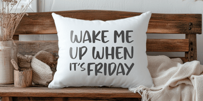 Honey Crunch Font Poster 3