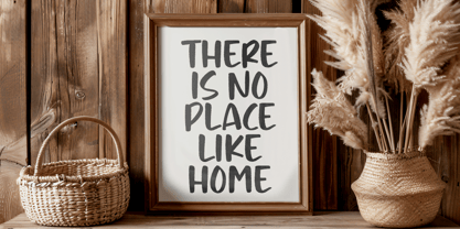 Honey Crunch Font Poster 2