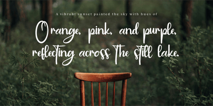 CF Golden Glamoura Font Poster 4