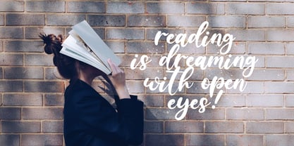 Ratih Hyun Font Poster 3