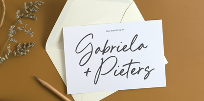 Armani Herlinda Font Poster 3