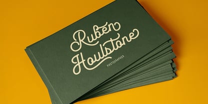 Yoriglo Font Poster 8
