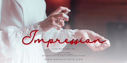 Malliga Signature Font Poster 11