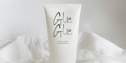 CF Skaley Hand Font Poster 10