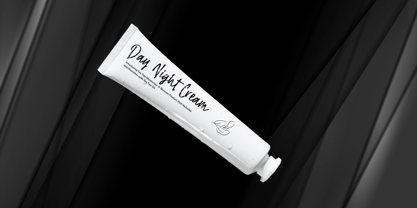 Herlines Font Poster 4