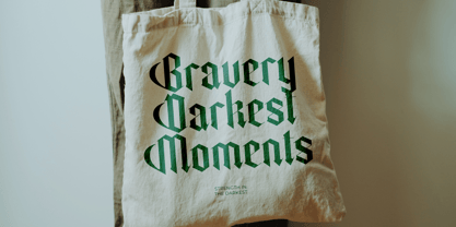 Trackero Font Poster 11