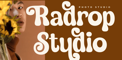 Mintage Twentys Font Poster 5