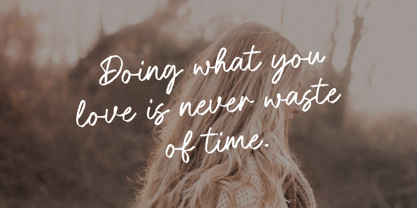 Brittney & Jasmine Font Poster 4