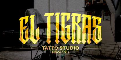 Raven Blades Font Poster 8