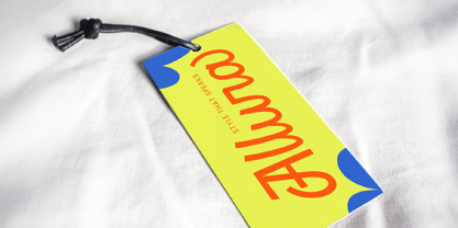 Qisplay Anakia Font Poster 7