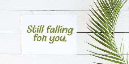Heart Flowers Font Poster 7