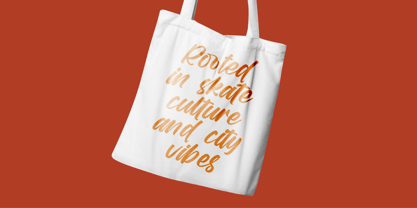 Killery Bentom Font Poster 12