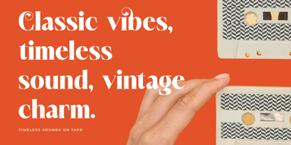 Royale Marigo Font Poster 5